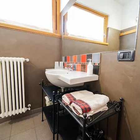 Alto Di Bed & Breakfast 4*