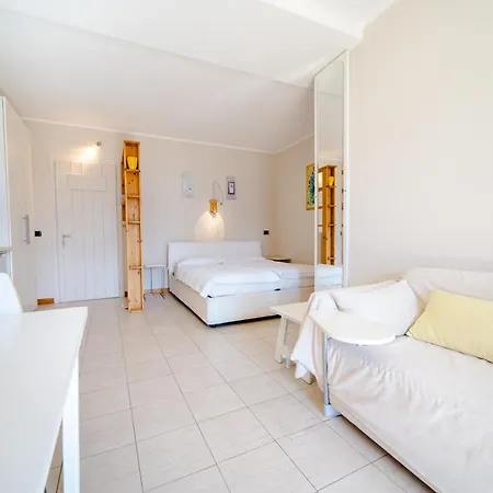 Alto Di Bed & Breakfast *