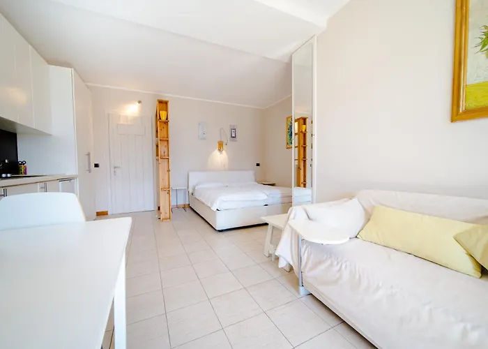 Alto Di Bed & Breakfast 3*